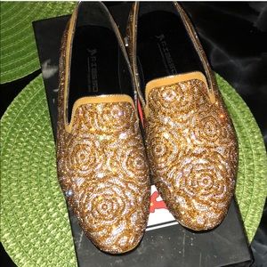 Men’s casual shoes